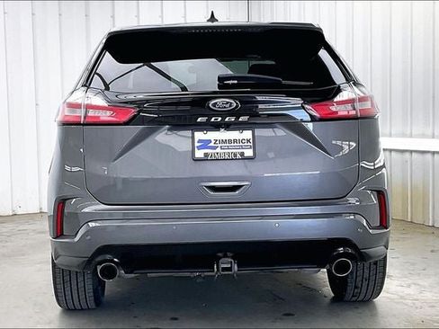 Used 2021 Ford Edge ST-Line w/ Class II Trailer Tow Package AWD/4WD image 4