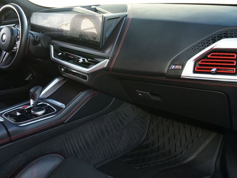 Used 2024 BMW XM Label Red image 11