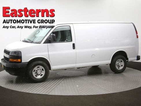 Used 2019 Chevrolet Express 2500 Work Van w/ Communications Package image 54