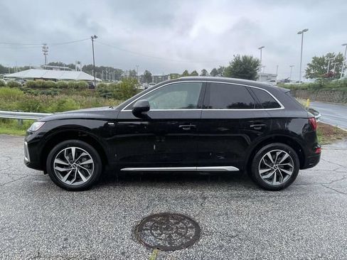 Used 2022 Audi Q5 2.0T Premium w/ Convenience Package AWD/4WD image 4
