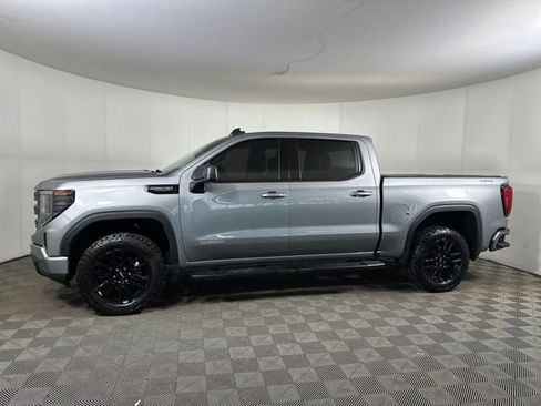 Used 2023 GMC Sierra 1500 Elevation w/ LPO, Elevation Black Package image 6