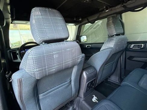 Used 2024 Ford Bronco Heritage Edition AWD/4WD image 15