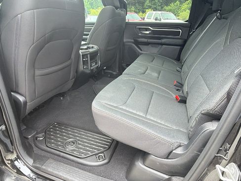 Used 2025 RAM 1500 Big Horn AWD/4WD image 24
