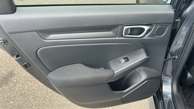 Used 2025 Honda Civic Sport image 14