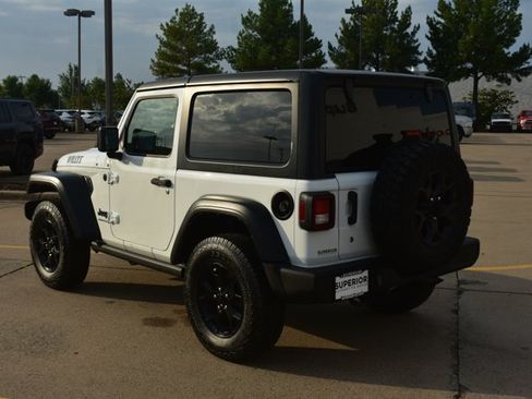 Used 2021 Jeep Wrangler Sport AWD/4WD image 7