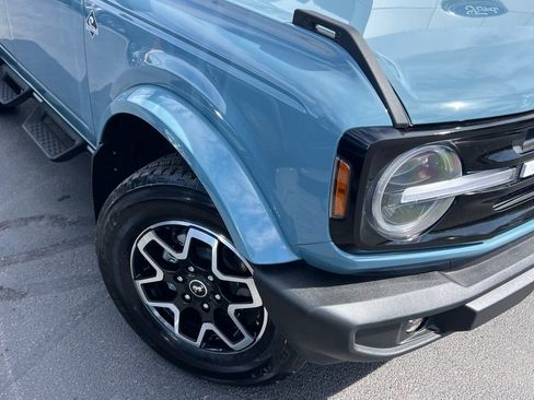 Certified 2023 Ford Bronco Outer Banks AWD/4WD image 2