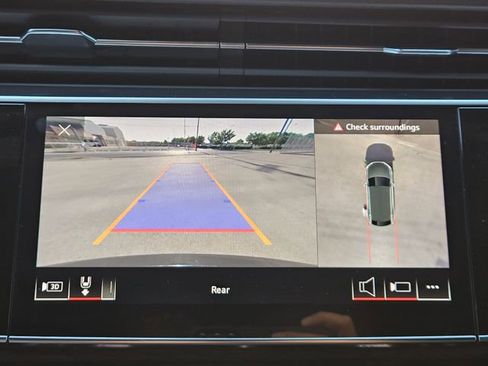 Used 2021 Audi Q8 Premium w/ Black Optic Package image 17