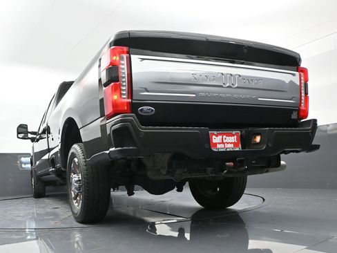 Used 2024 Ford F350 King Ranch image 33