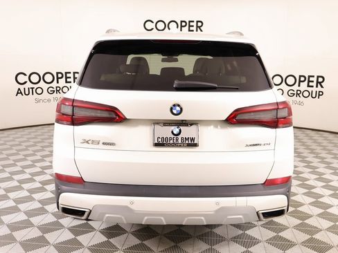 Used 2019 BMW X5 xDrive50i w/ Executive Package image 24