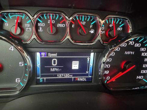 Used 2017 Chevrolet Tahoe LT image 11