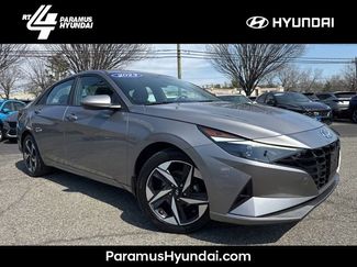 Used 2023 Hyundai Elantra SEL w/ Convenience Package 360° Tour