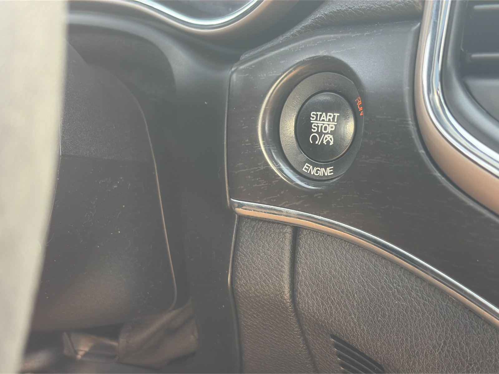 Used 2014 Jeep Grand Cherokee Limited AWD/4WD image 24