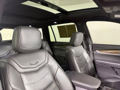 Used 2024 Cadillac XT6 Sport w/ Platinum Package AWD/4WD image 30