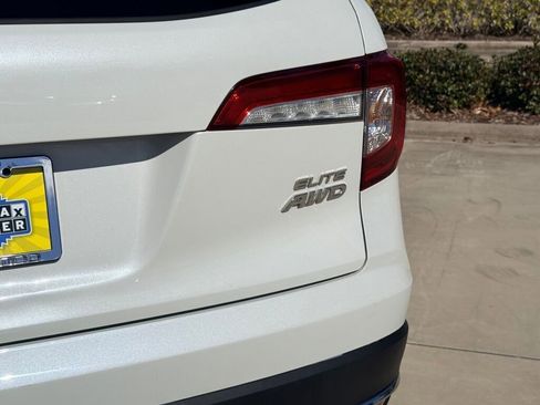 Used 2020 Honda Pilot Elite image 12