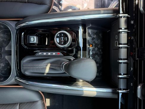 New 2026 GMC Canyon AT4 w/ AT4 Premium Package AWD/4WD image 27
