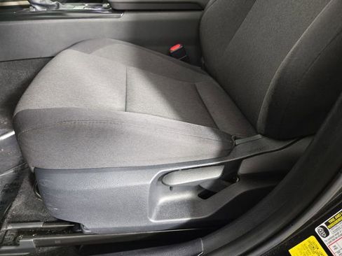 Used 2025 Toyota Camry LE image 30