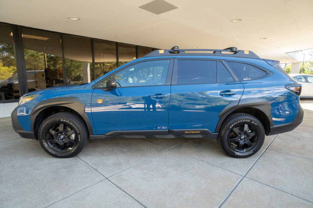 Certified 2023 Subaru Outback Wilderness AWD/4WD image 4