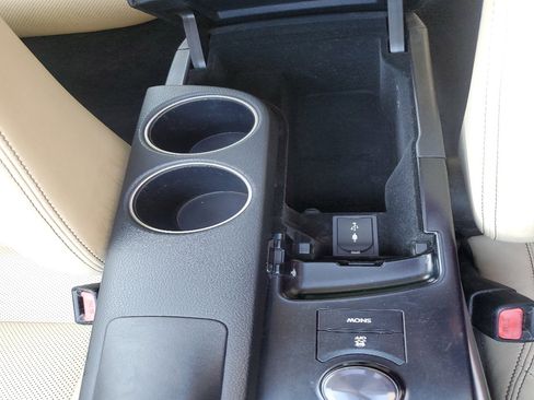 Used 2014 Lexus IS 350 w/ Navigation Package image 22