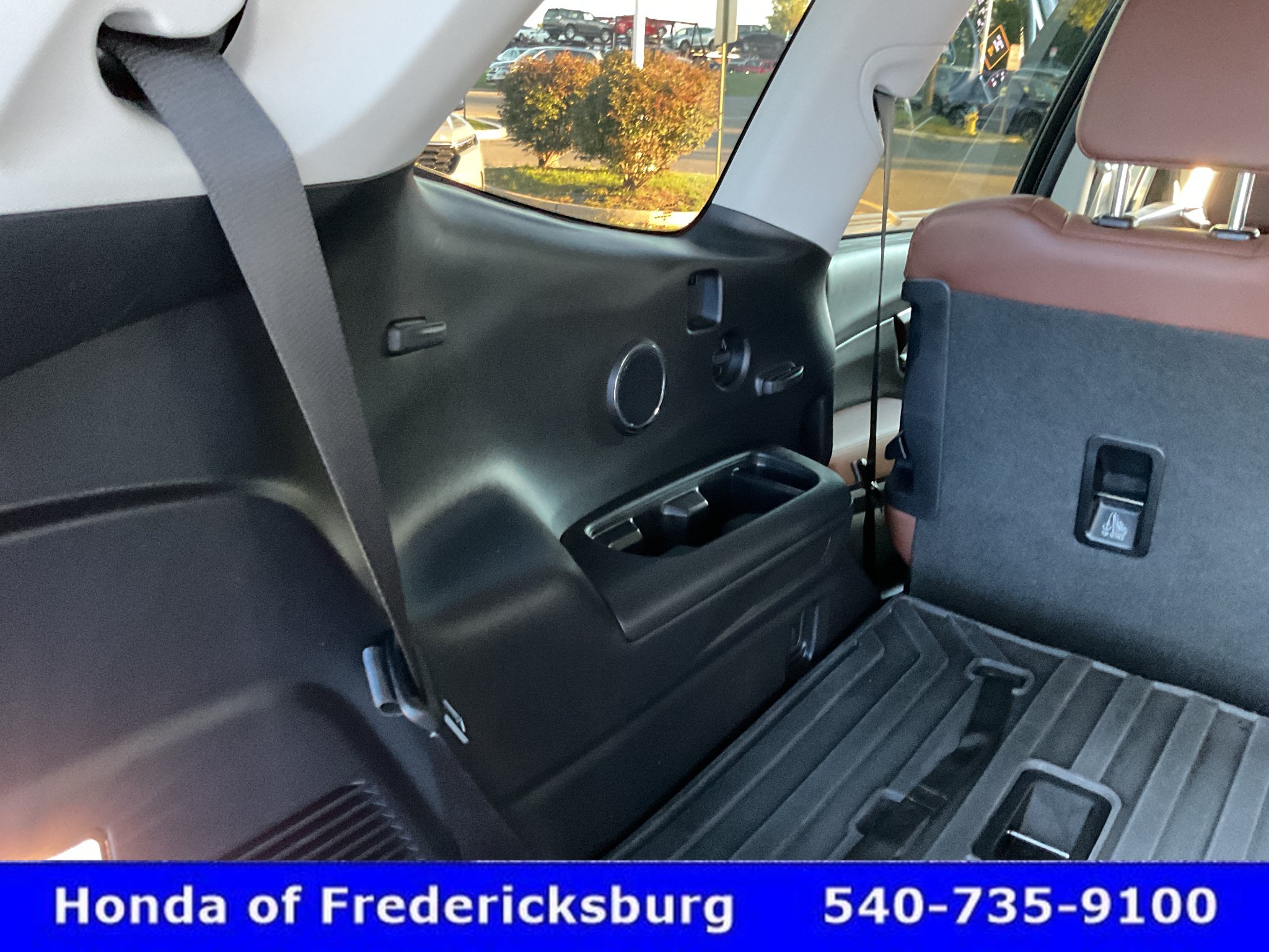 Used 2025 Subaru Ascent Touring AWD/4WD image 22