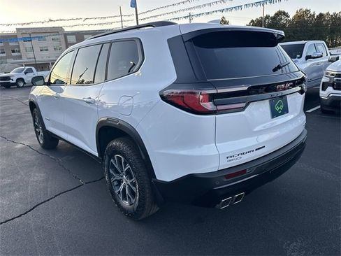 Used 2025 GMC Acadia AT4 w/ LPO, All-Weather Package image 6