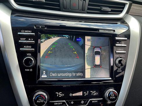 Used 2017 Nissan Murano SL image 14