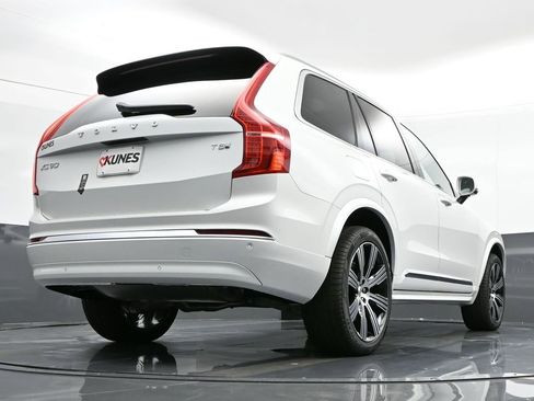 New 2025 Volvo XC90 T8 Core w/ Protection Package Premier image 40