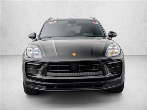 Used 2023 Porsche Macan S image 2