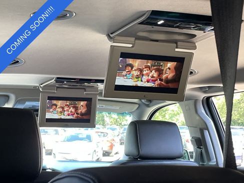 Used 2019 Chevrolet Suburban LT AWD/4WD image 23