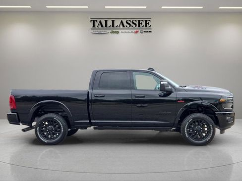 New 2026 RAM 2500 Limited AWD/4WD image 11