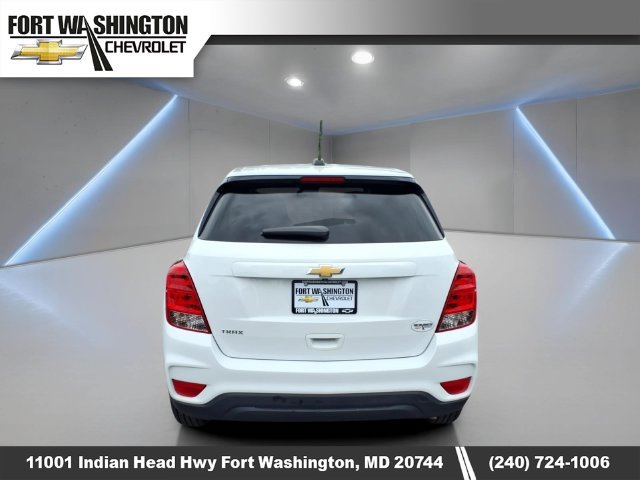 Used 2021 Chevrolet Trax LS w/ Tint and Cruise Package FWD image 4