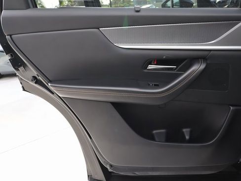 Certified 2025 MAZDA CX-90 Plug-In Hybrid w/ Preferred image 30