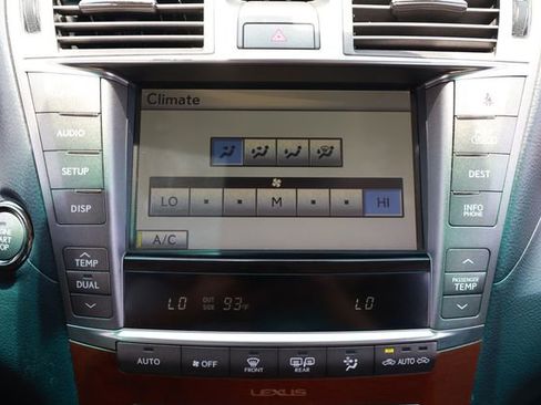 Used 2011 Lexus LS 460 w/ Luxury Value Edition RWD image 40