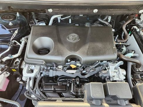 Used 2025 Toyota RAV4 XLE Premium FWD image 22