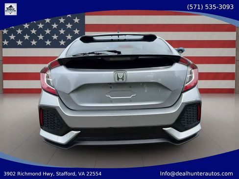 Used 2018 Honda Civic EX image 9
