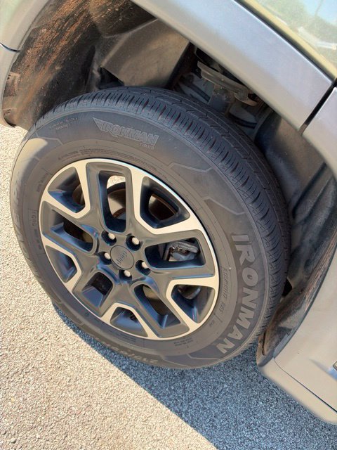 Used 2020 Jeep Compass Trailhawk AWD/4WD image 5