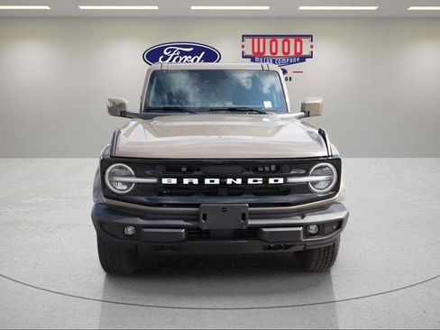 New 2026 Ford Bronco Outer Banks AWD/4WD image 9