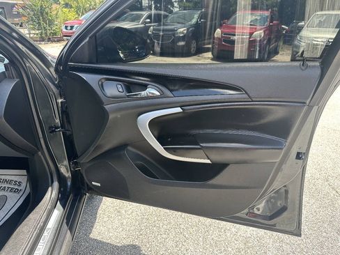 Used 2017 Buick Regal GS w/ Driver Confidence Package #1 FWD image 29