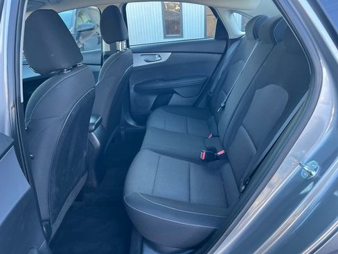 Used 2024 Kia Forte LXS w/ LXS Technology Package image 12