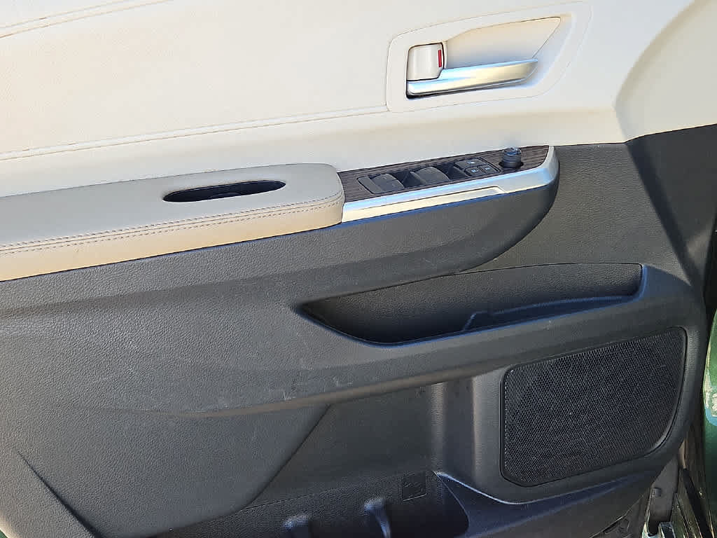 Used 2021 Toyota Sienna XLE FWD image 12