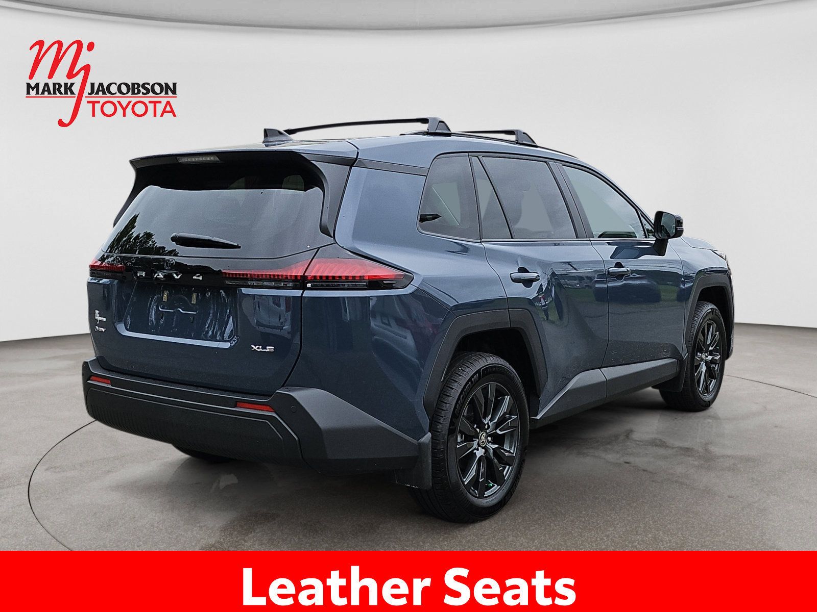 Used 2026 Toyota RAV4 XLE Premium FWD image 9