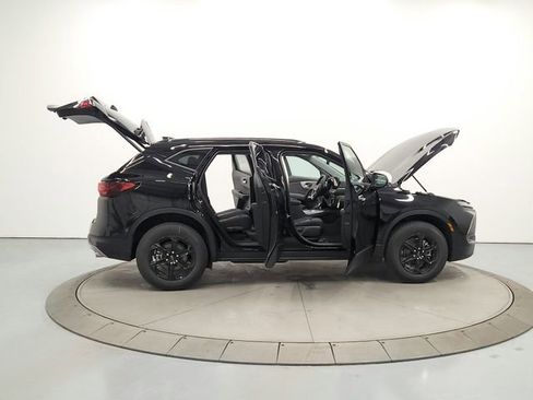 New 2026 Chevrolet Blazer LT w/ Convenience Package image 15