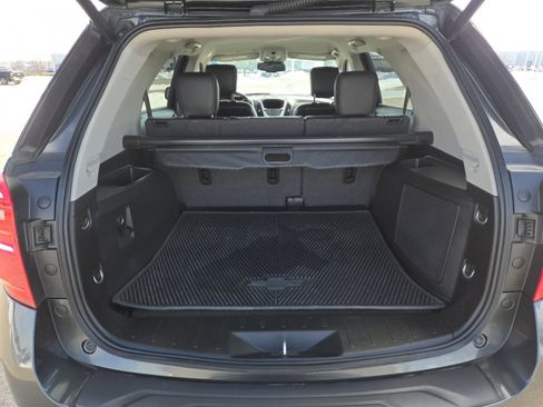 Used 2017 Chevrolet Equinox Premier w/ Enhanced Convenience Package image 19