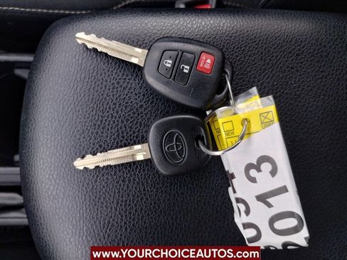 Used 2013 Toyota RAV4 XLE image 42