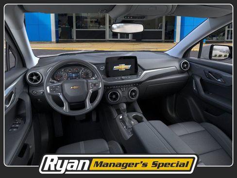 New 2025 Chevrolet Blazer LT image 15