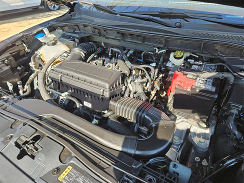 Used 2025 Ford Escape Active image 24