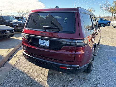 New 2026 Jeep Grand Wagoneer Limited image 28