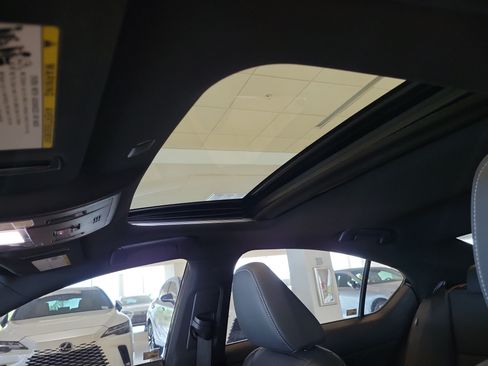 Used 2023 Lexus IS 300 w/ Comfort Package RWD image 23