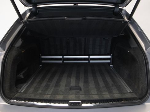 Used 2023 Bentley Bentayga Speed image 82