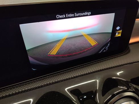 Used 2019 Mercedes-Benz A 220 image 23