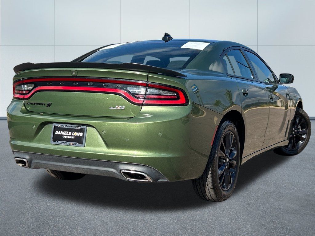 Used 2021 Dodge Charger SXT w/ Blacktop Package AWD/4WD image 2